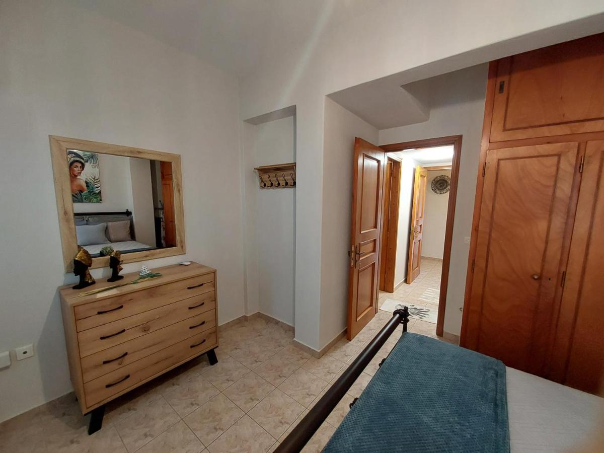 Anemone Bleu-Sea View-200M From Chora Pedestrian Apartment Andros Town Bagian luar foto